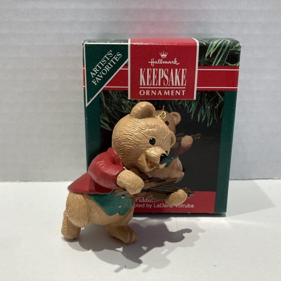 Hallmark Keepsake Ornament Fiddlin Around 1991 Bear Fiddle Artist LaDene - Picture 1 of 2